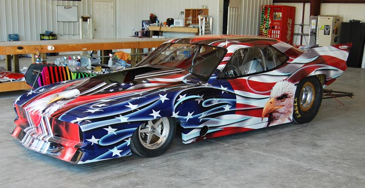 Patriotic vehicle wrap